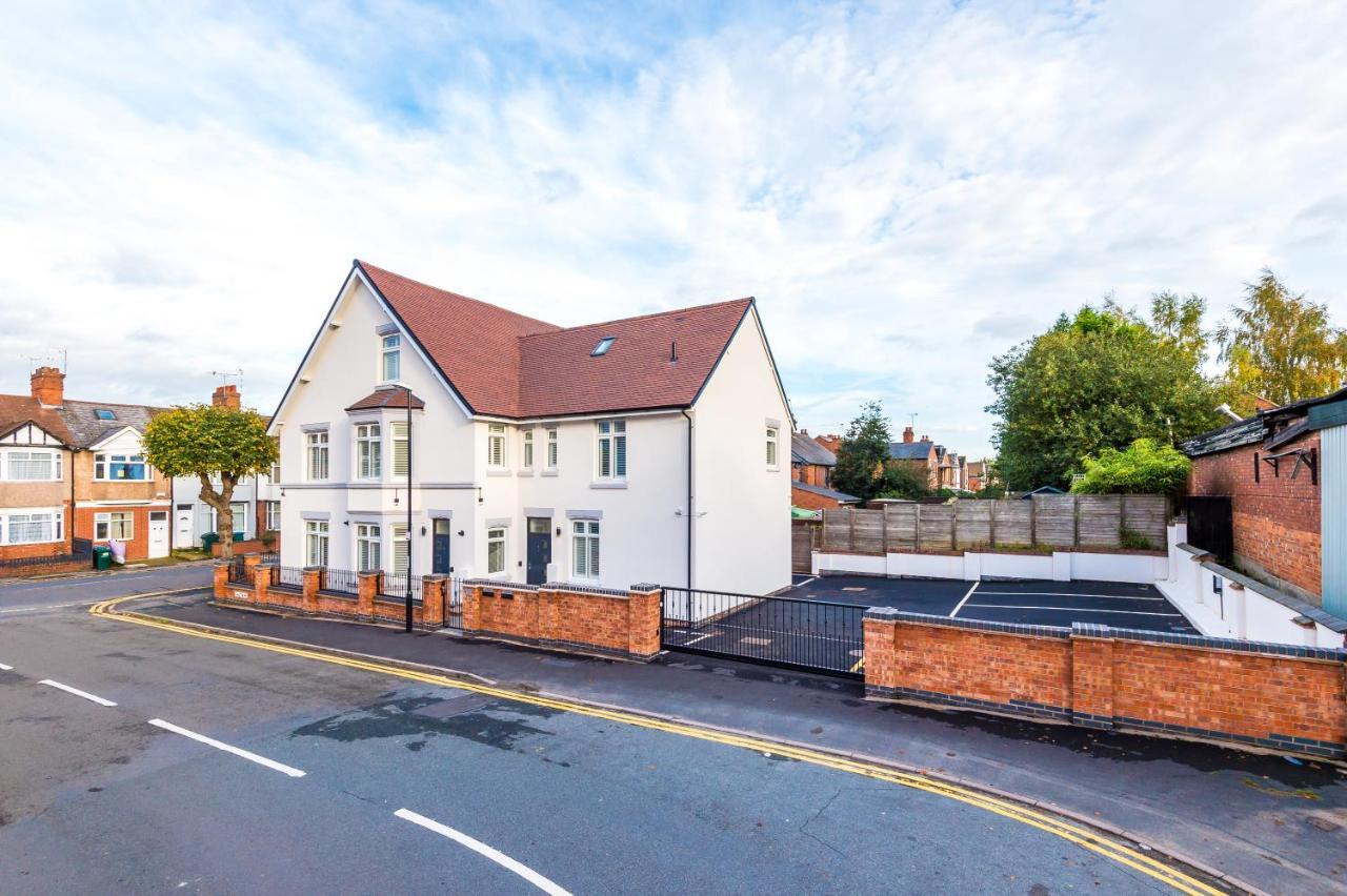 Beechwood Lodge Serviced Apartment Coventry Exterior foto